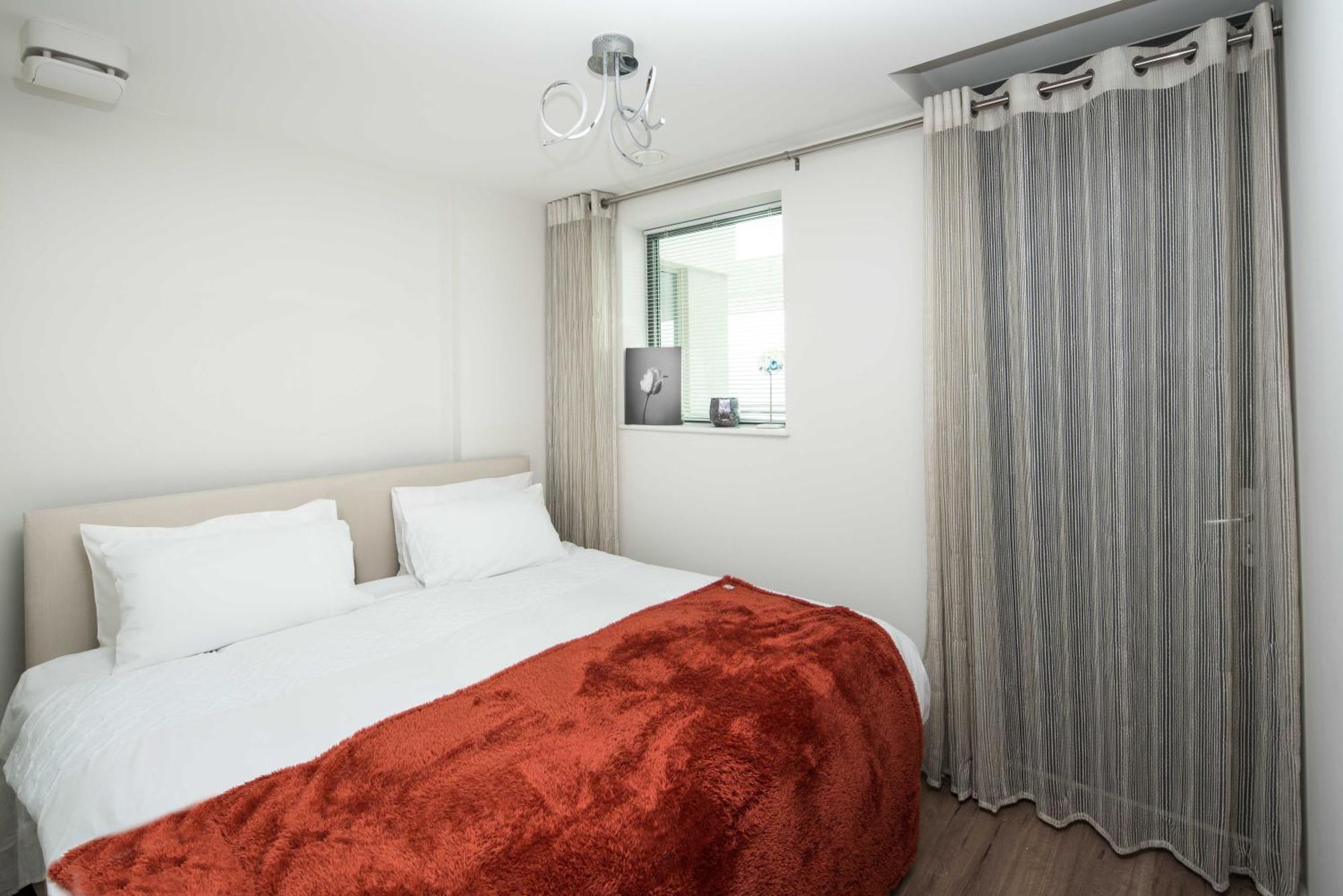 Canning Town -2 Bed Luxury Apartment Londra Dış mekan fotoğraf