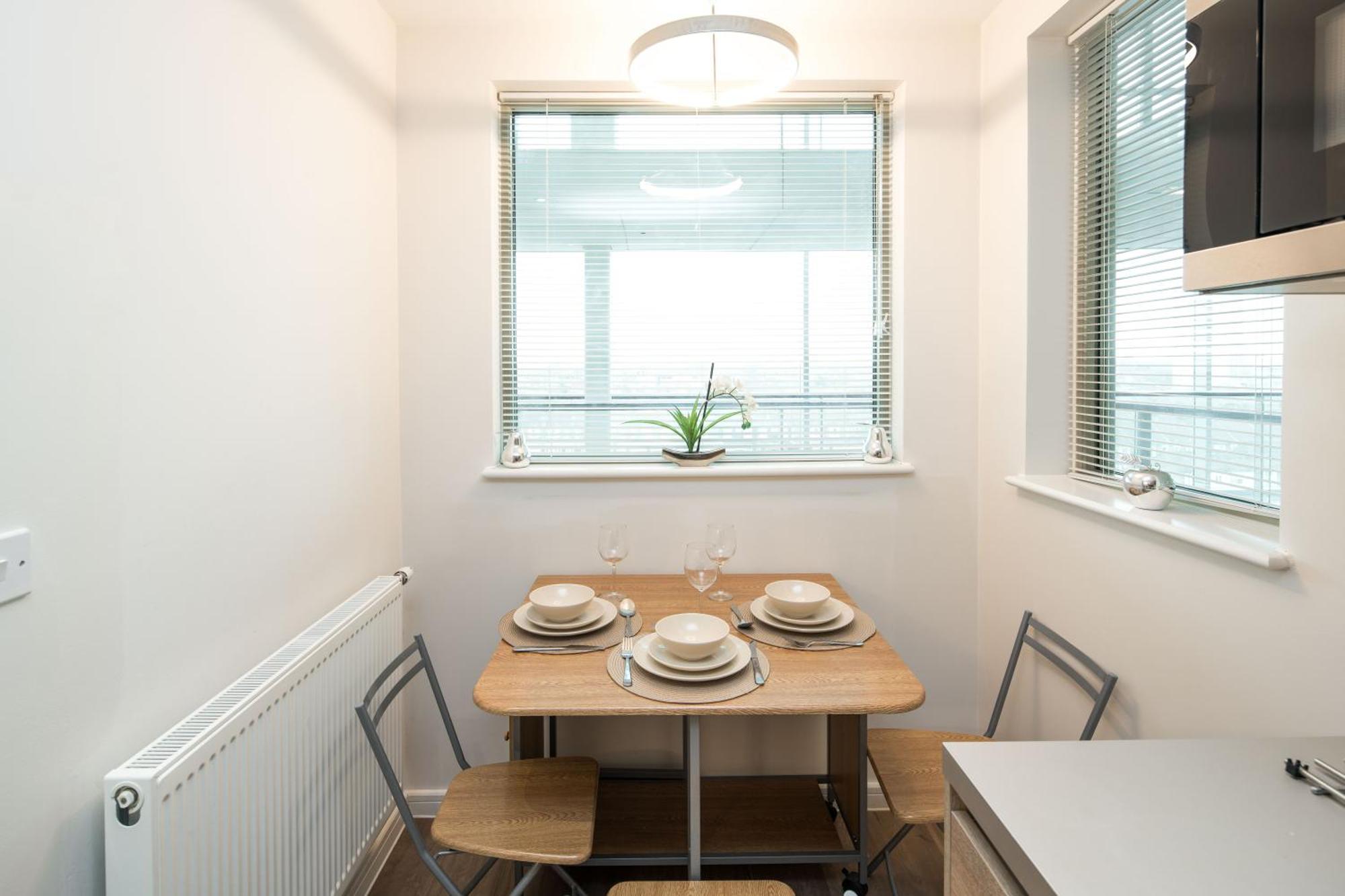 Canning Town -2 Bed Luxury Apartment Londra Dış mekan fotoğraf