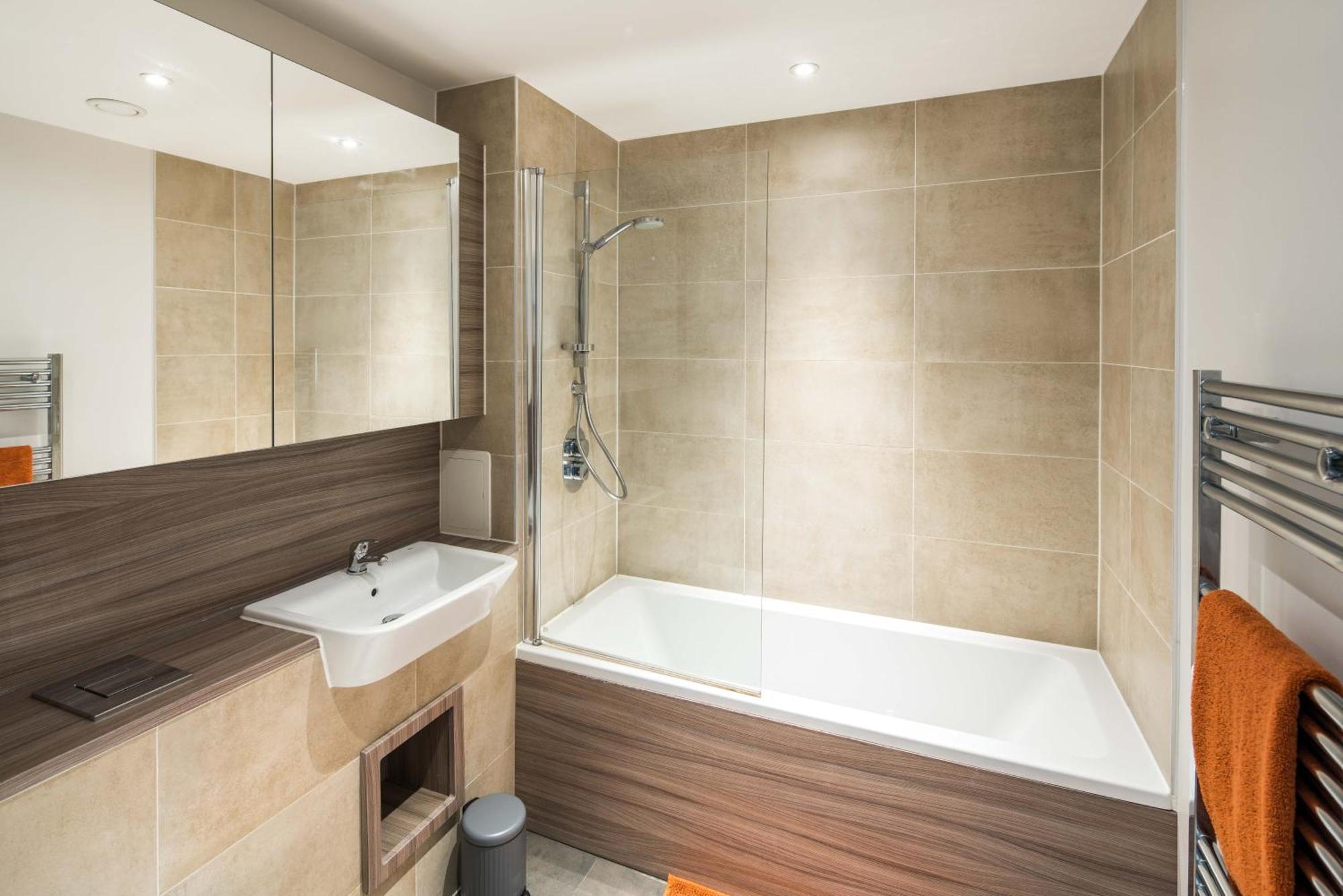 Canning Town -2 Bed Luxury Apartment Londra Dış mekan fotoğraf