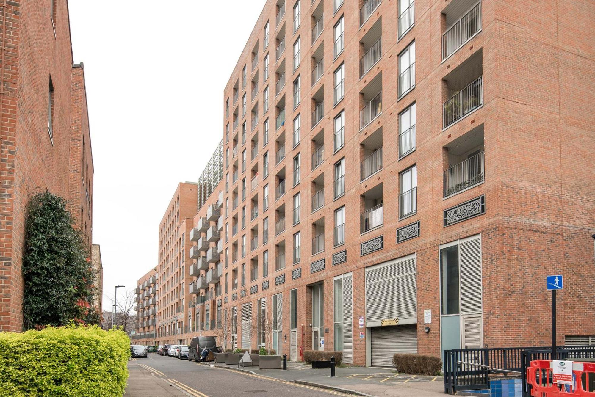 Canning Town -2 Bed Luxury Apartment Londra Dış mekan fotoğraf